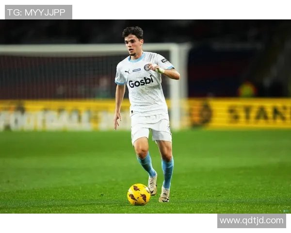 古铁雷斯的传奇人生与足球世界的深刻影响探讨